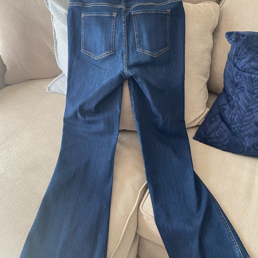 Women's Dark Blue Spanx Shape Jeans Like New - Picture 3 of 5
